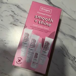 Briogeo Farewell Frizz Smooth + Shine Hair Care Travel Kit.💕